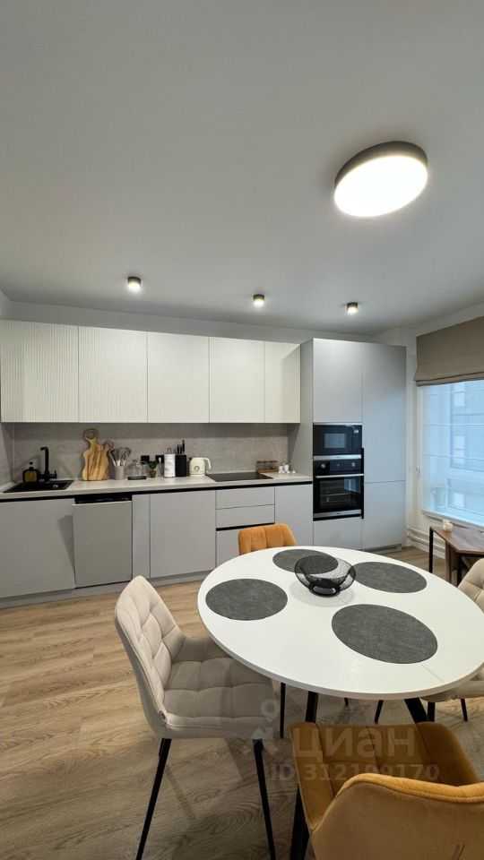 2-комнатная квартира, 48,3 м² — фотография 2