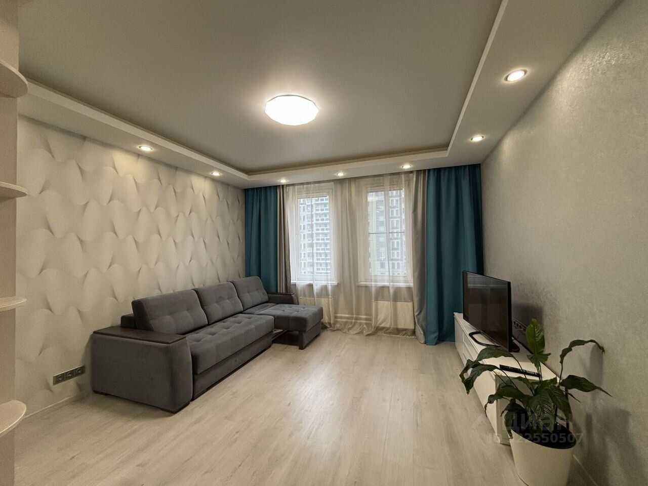 2-комнатная квартира, 57 м² — фотография 2