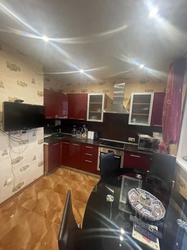 3-комнатная квартира, 76 м² — фотография 2