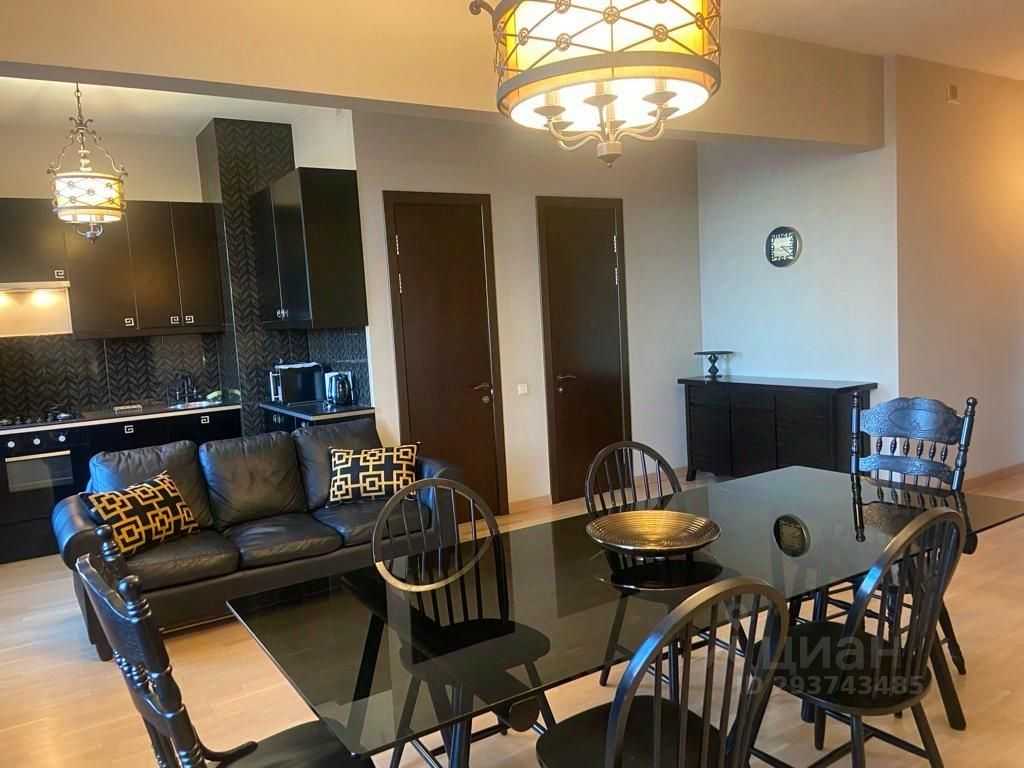 2-комнатная квартира, 58 м² — фотография 3