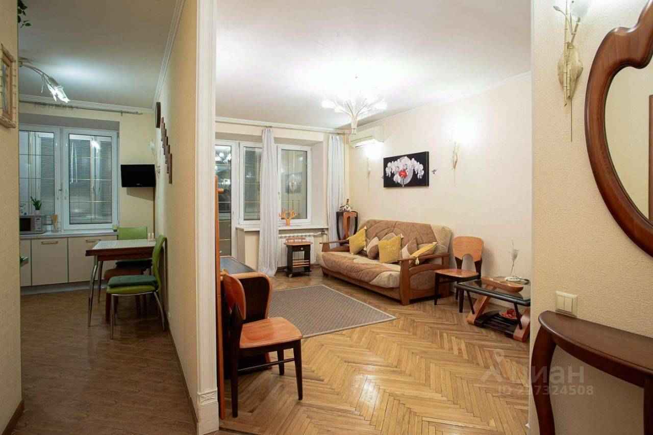 1-комнатная квартира, 42 м²