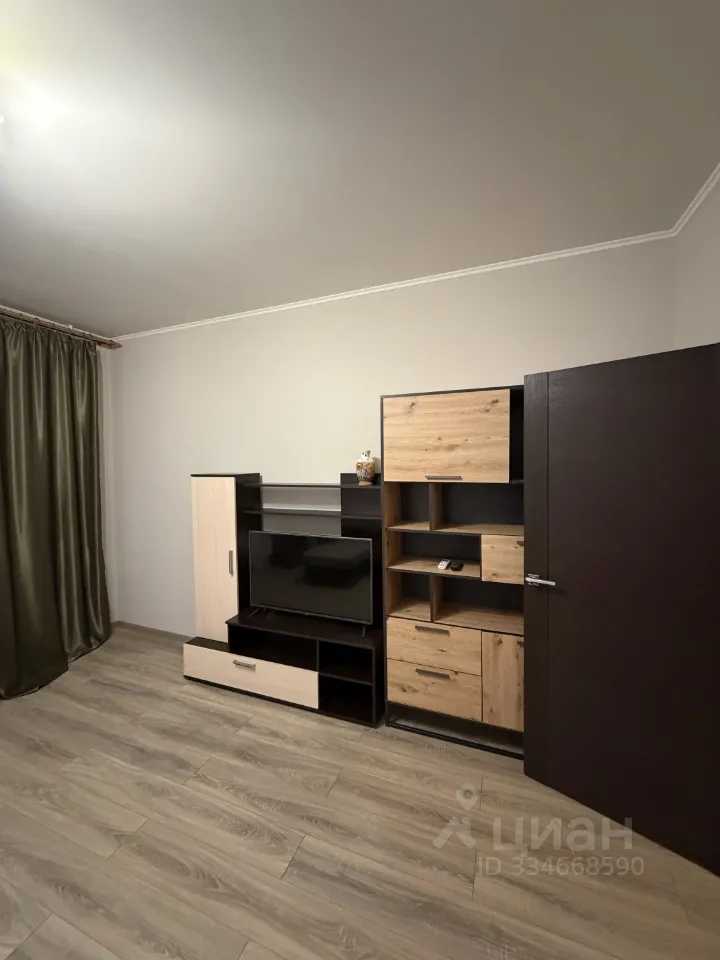 1-комнатная квартира, 38,6 м² — фотография 2