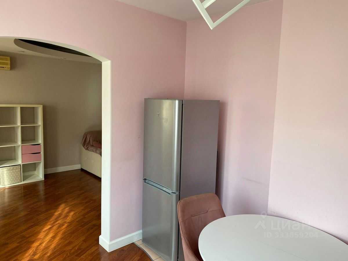 3-комнатная квартира, 76,6 м² — фотография 2