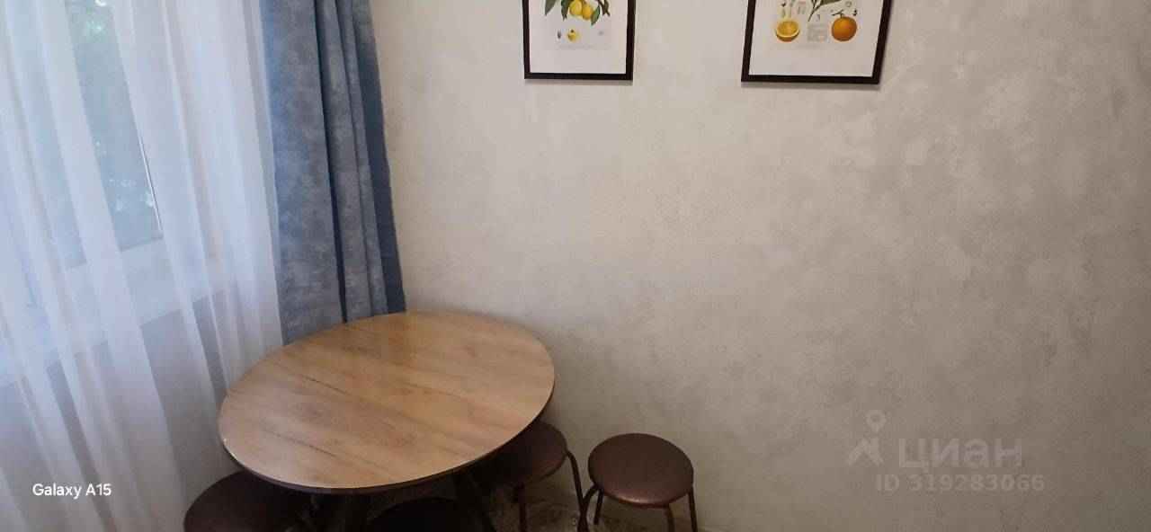 3-комнатная квартира, 56 м² — фотография 3