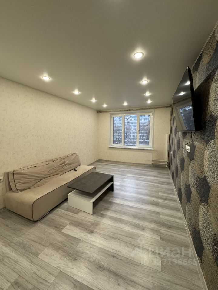 1-комнатная квартира, 32,4 м² — фотография 2