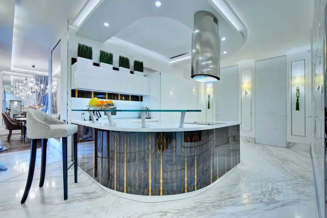 4-комнатная квартира, 125 м²