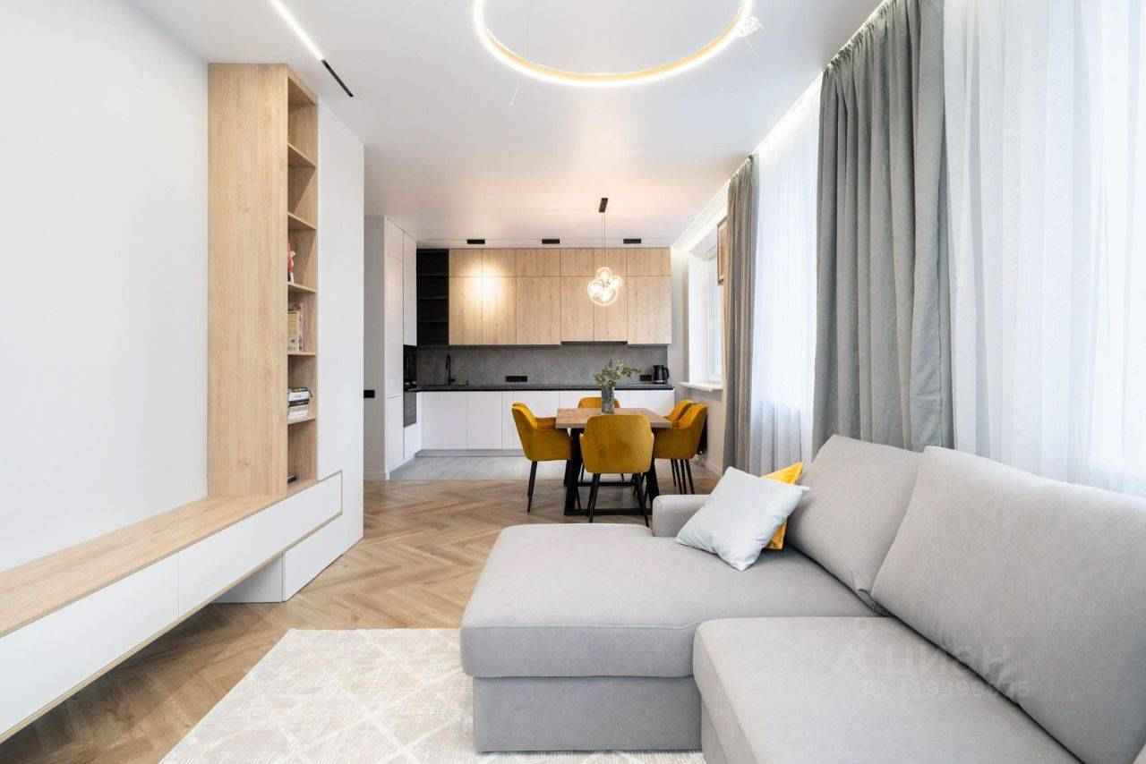 5-комнатная квартира, 142 м²