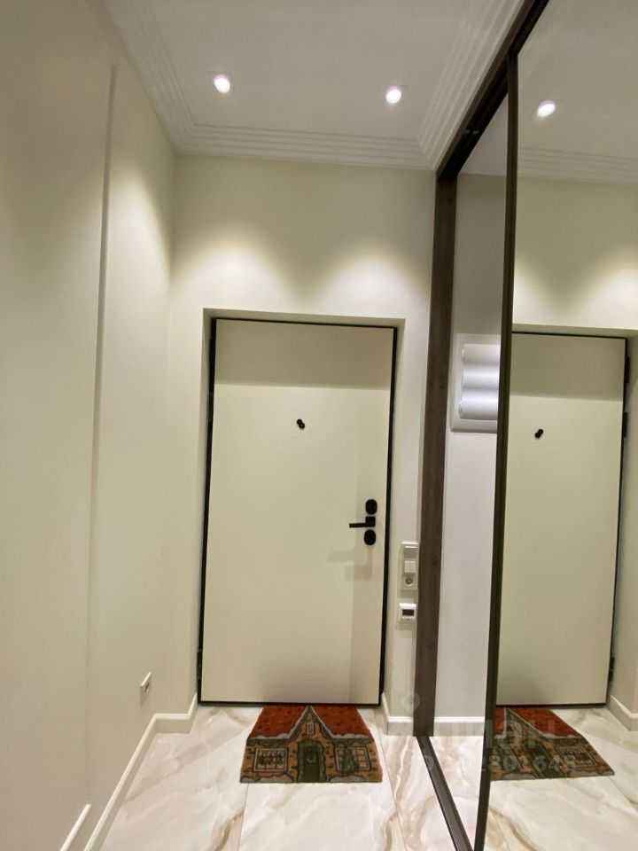 2-комнатная квартира, 69,5 м² — фотография 2