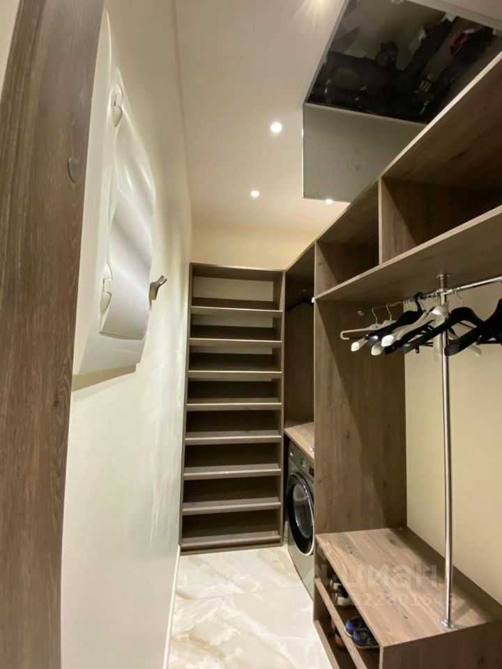 2-комнатная квартира, 69,5 м² — фотография 3