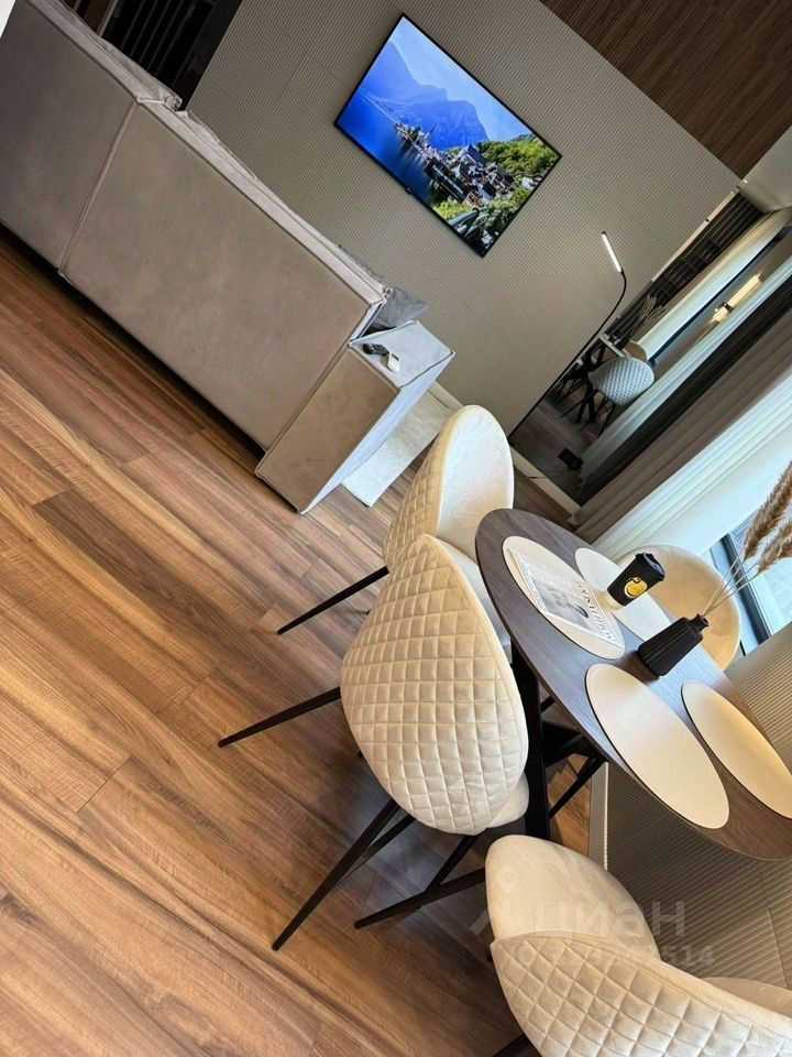 2-комнатная квартира, 60 м² — фотография 3