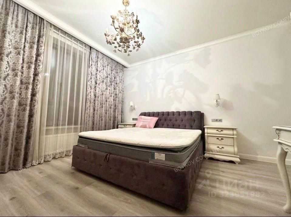 4-комнатная квартира, 122 м² — фотография 3