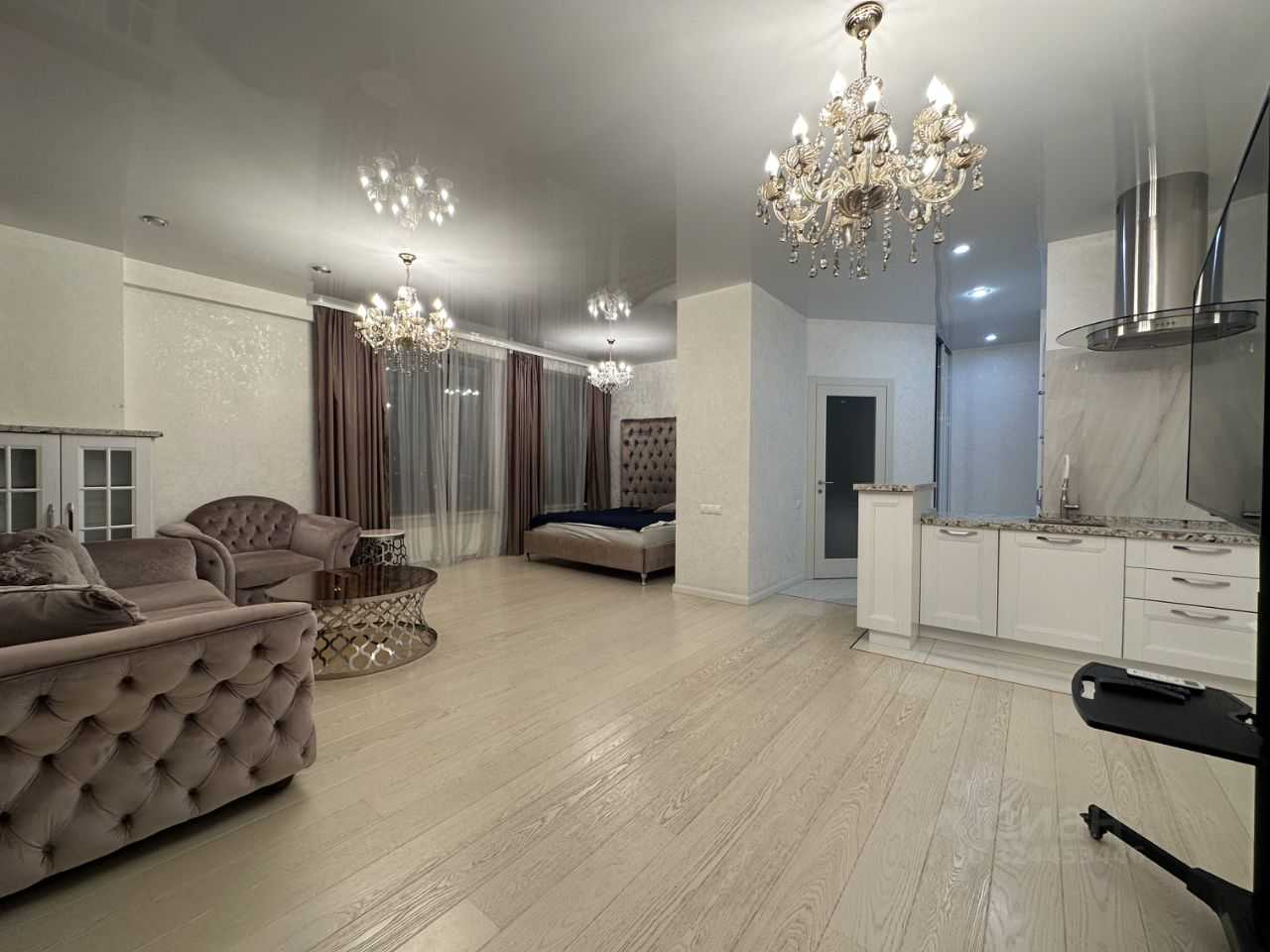 1-комнатная квартира, 61 м²