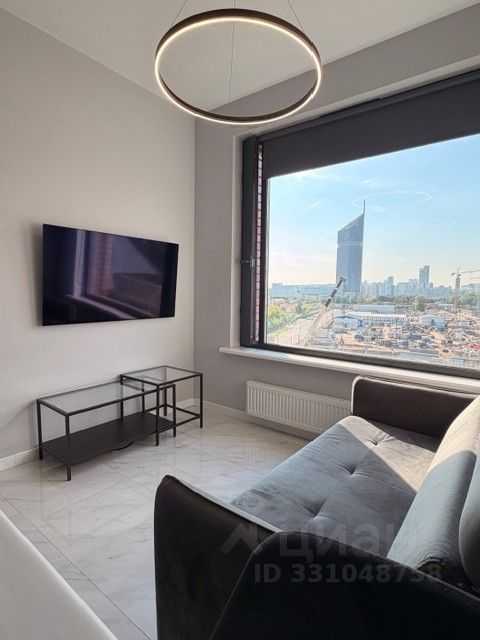 1-комнатная квартира, 42 м² — фотография 2