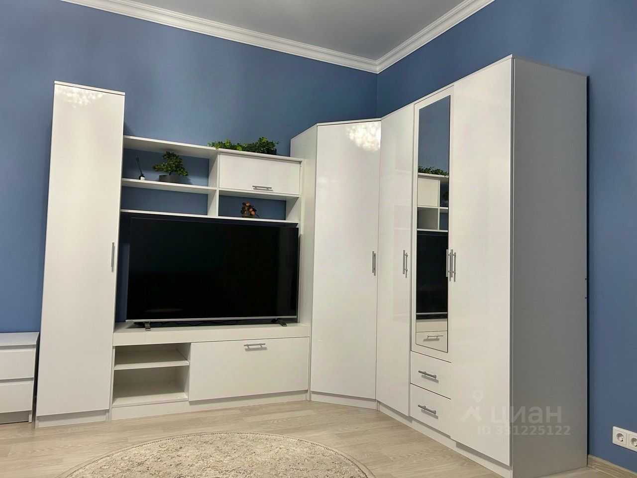 1-комнатная квартира, 46 м² — фотография 3