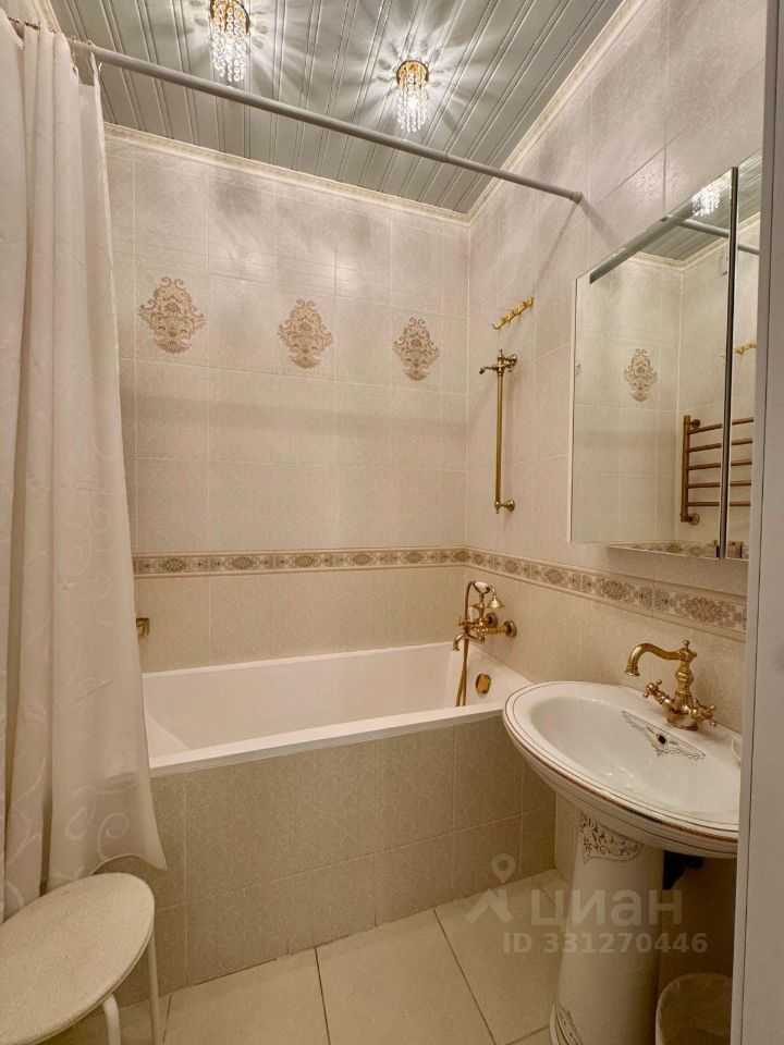 2-комнатная квартира, 65 м² — фотография 3