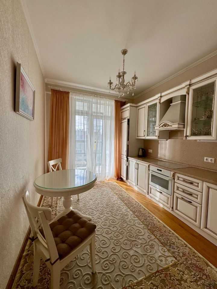 2-комнатная квартира, 65 м²
