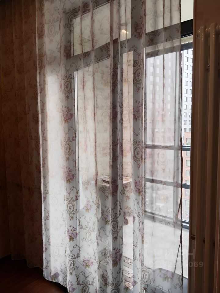 2-комнатная квартира, 72 м² — фотография 3