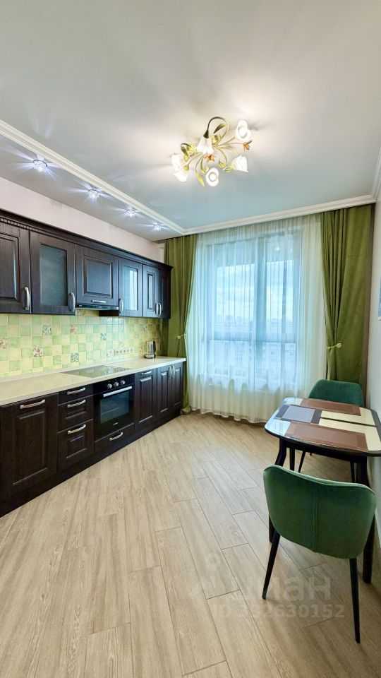 1-комнатная квартира, 50 м² — фотография 2