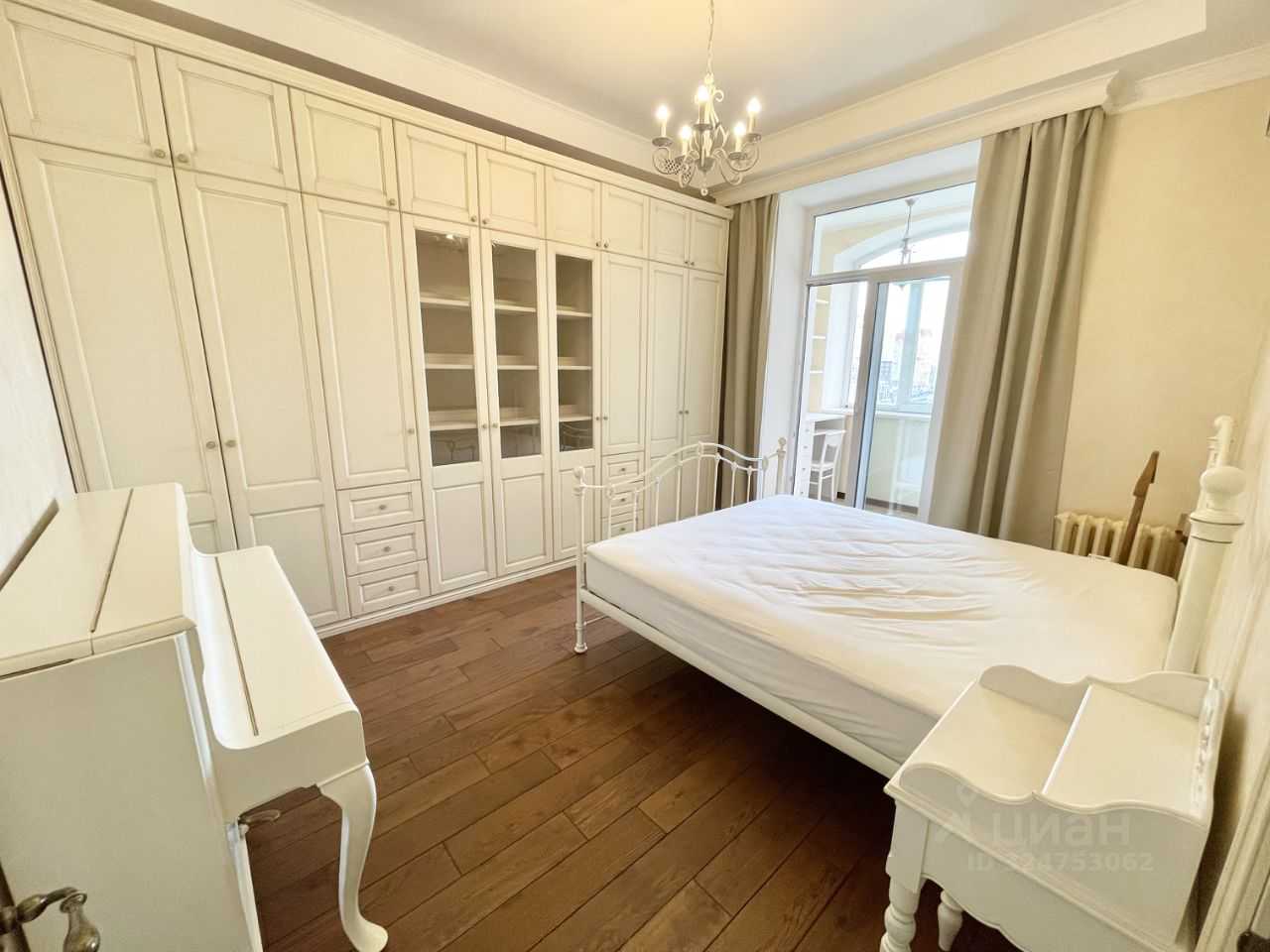 4-комнатная квартира, 105 м² — фотография 3