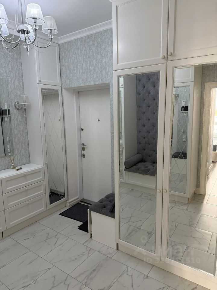 2-комнатная квартира, 74 м² — фотография 3