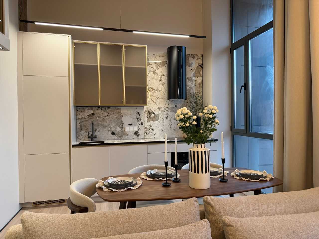1-комнатная квартира, 50 м² — фотография 2