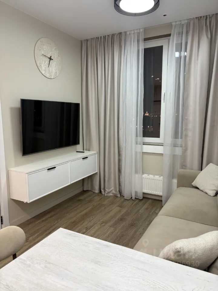 1-комнатная квартира, 32 м² — фотография 2