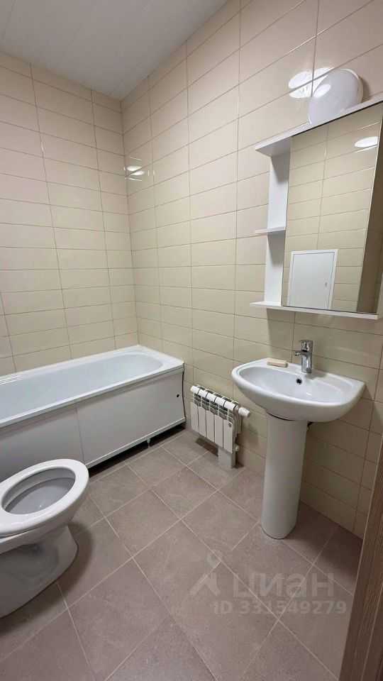2-комнатная квартира, 57,4 м² — фотография 2