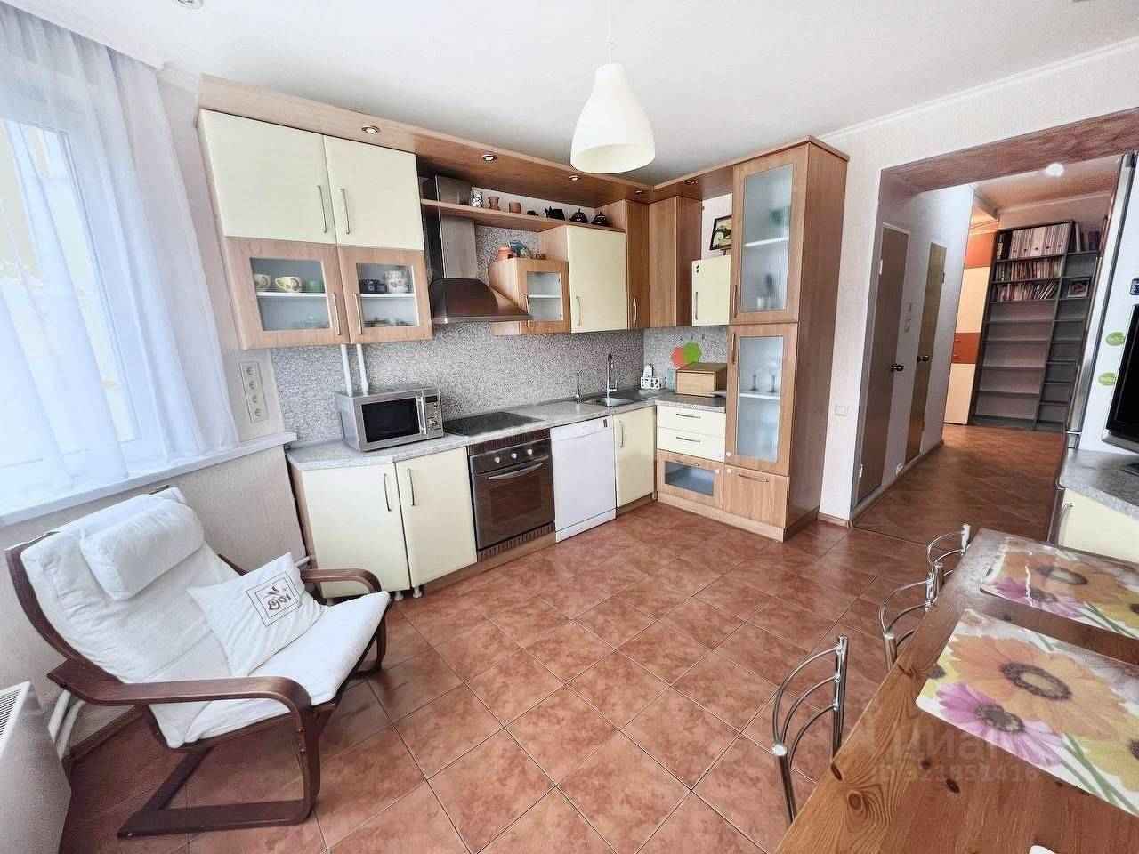 2-комнатная квартира, 60 м² — фотография 2