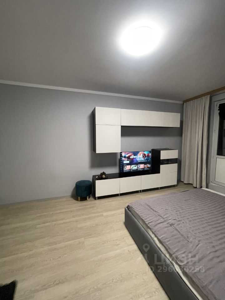 1-комнатная квартира, 38 м² — фотография 2