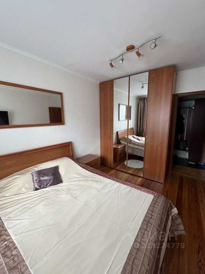 2-комнатная квартира, 55 м² — фотография 2