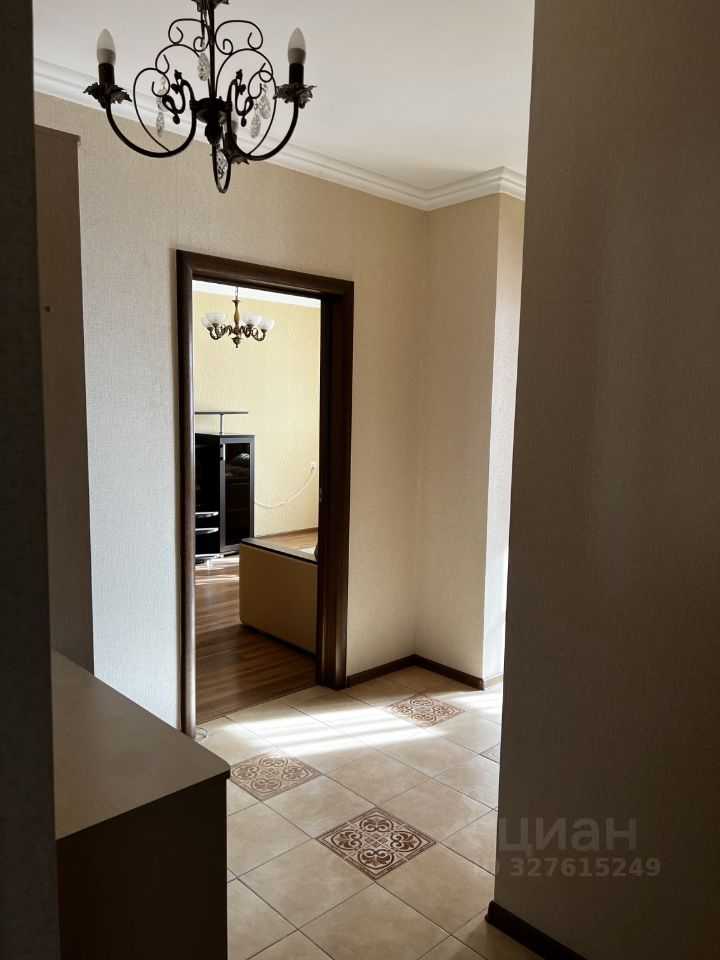 1-комнатная квартира, 37,6 м² — фотография 2
