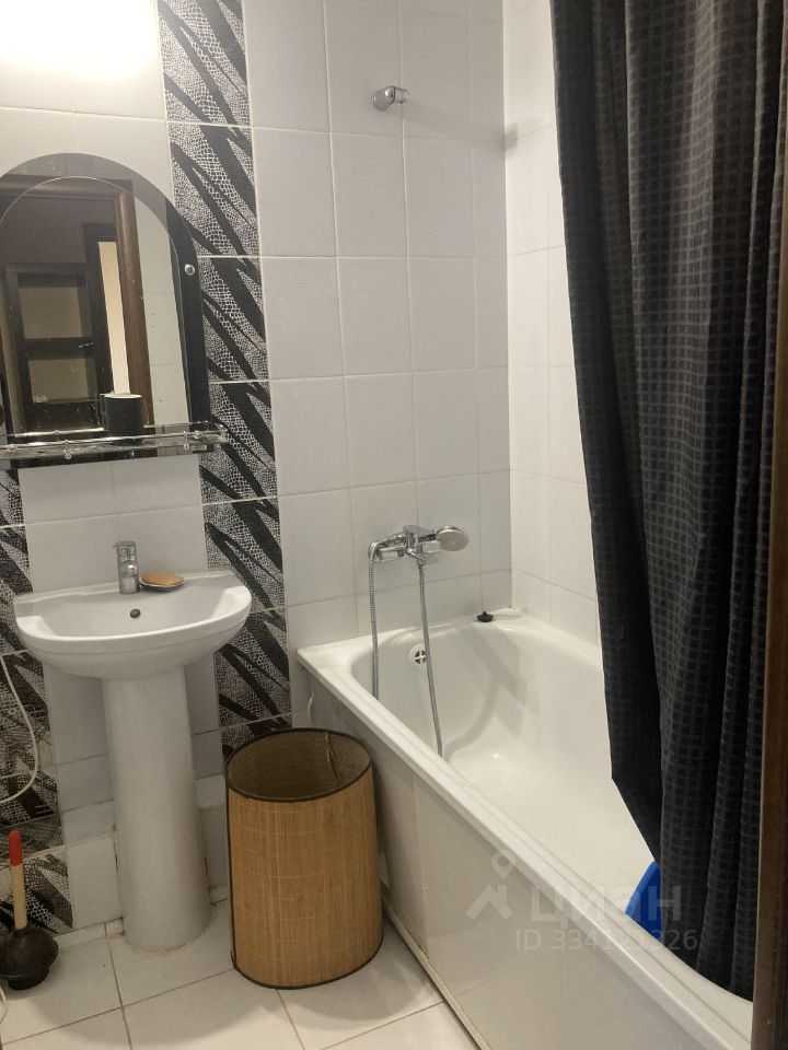 1-комнатная квартира, 37,1 м² — фотография 3