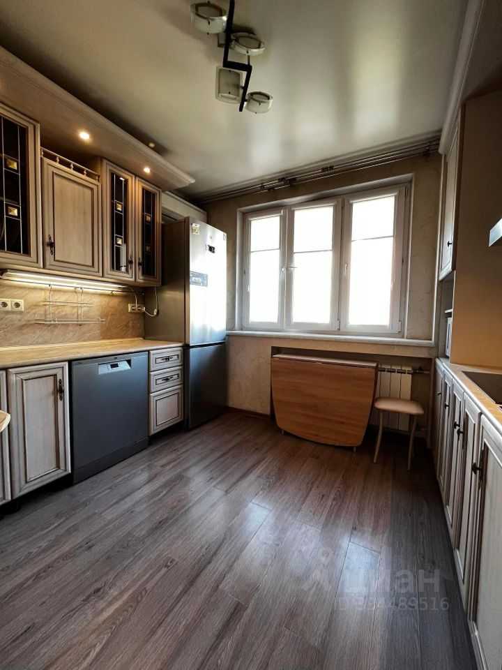3-комнатная квартира, 70 м² — фотография 2