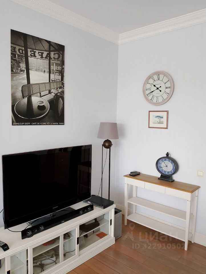 4-комнатная квартира, 137 м² — фотография 2