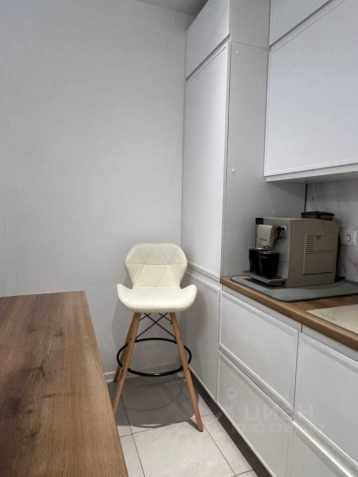 4-комнатная квартира, 90 м² — фотография 3