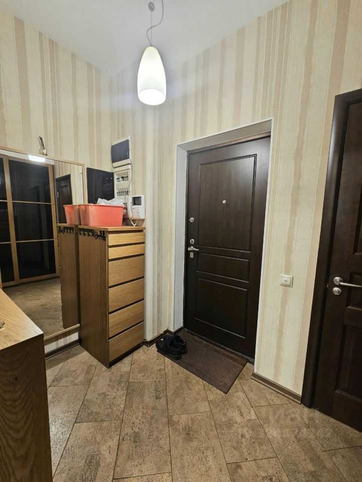 4-комнатная квартира, 105 м² — фотография 3