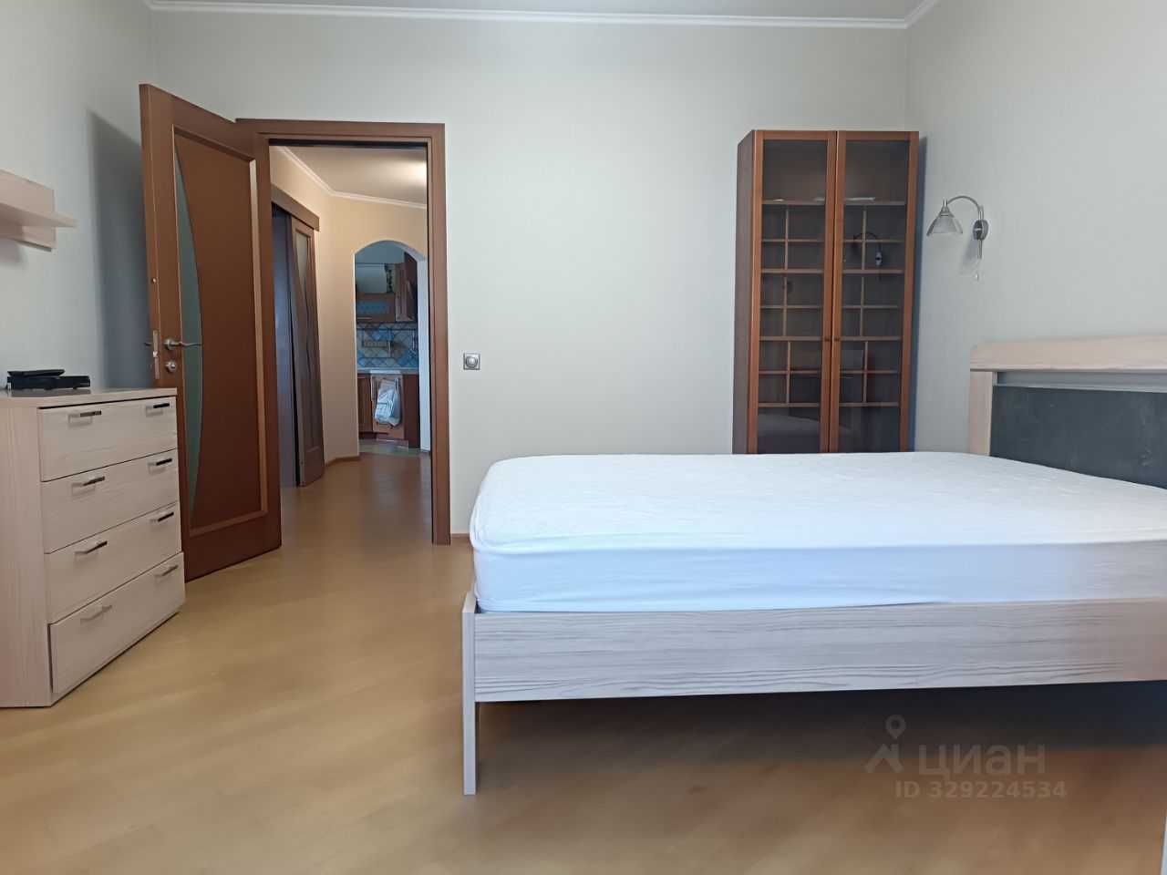 2-комнатная квартира, 75 м² — фотография 2