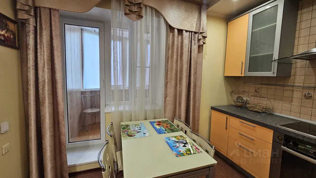 2-комнатная квартира, 68 м² — фотография 3