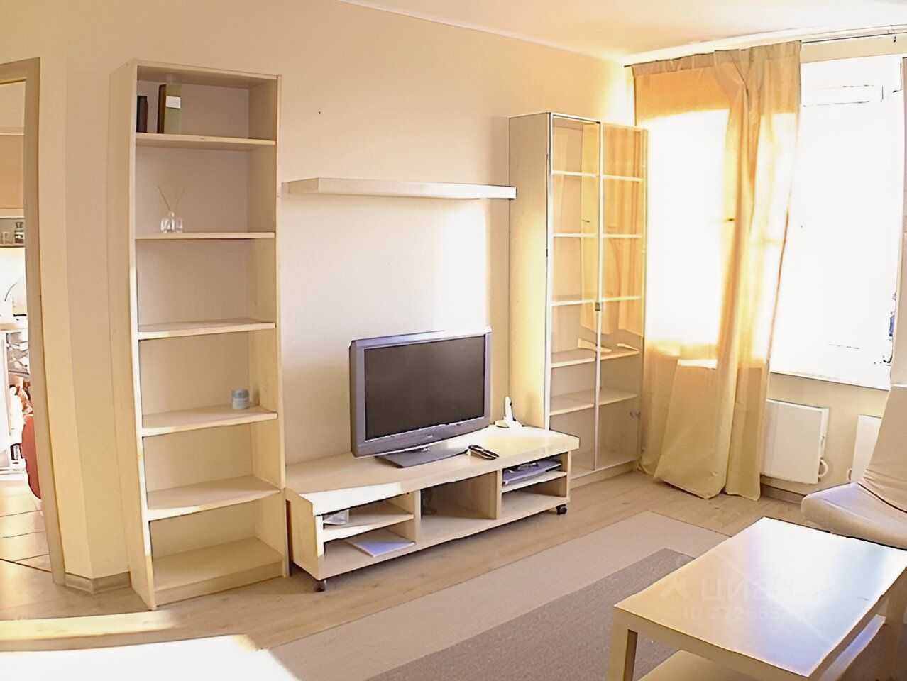 1-комнатная квартира, 35 м² — фотография 2