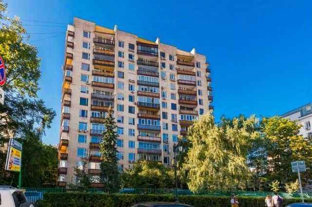 4-комнатная квартира, 140 м²