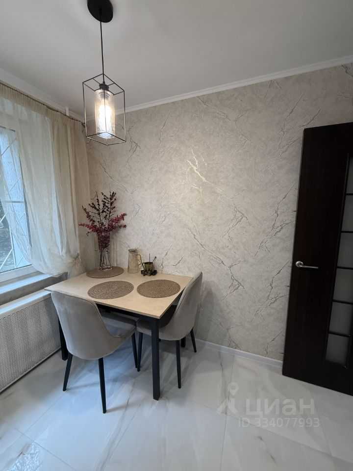 2-комнатная квартира, 40 м² — фотография 2