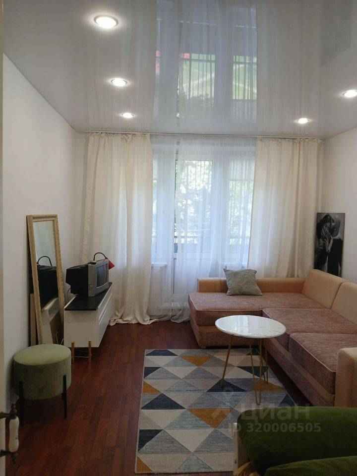 1-комнатная квартира, 35 м² — фотография 2