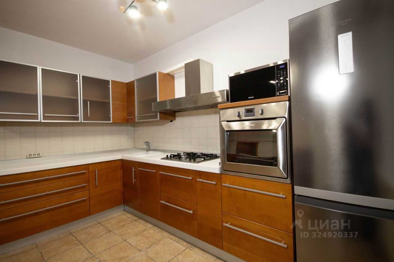 2-комнатная квартира, 52 м² — фотография 3