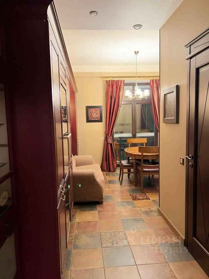 2-комнатная квартира, 65 м² — фотография 2
