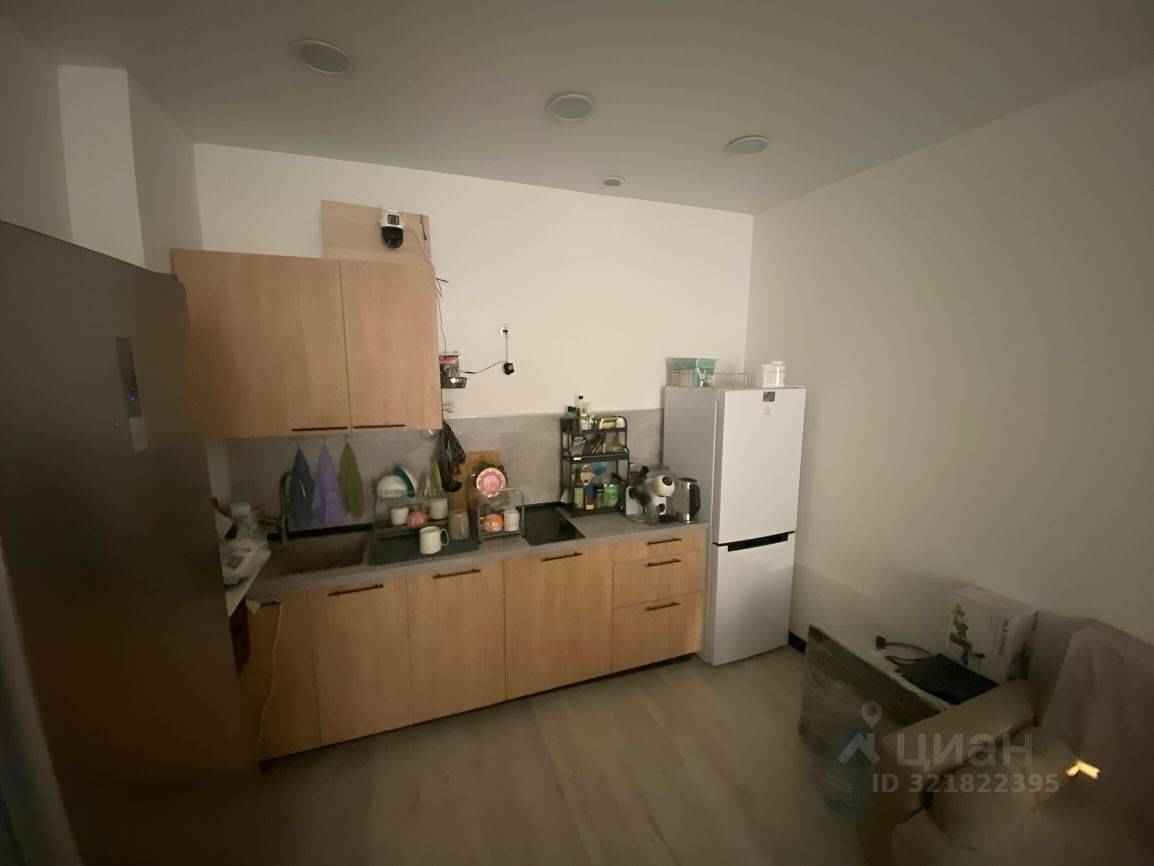 4-комнатная квартира, 75 м² — фотография 3