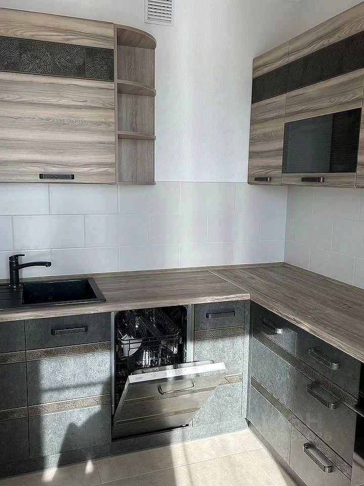 1-комнатная квартира, 42 м² — фотография 2