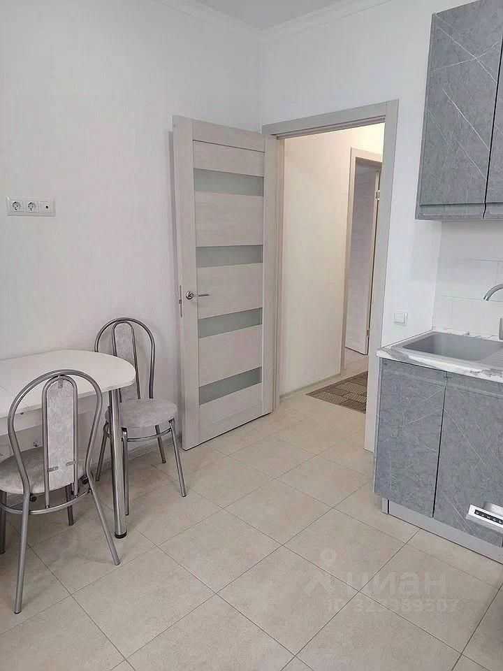 1-комнатная квартира, 37 м²
