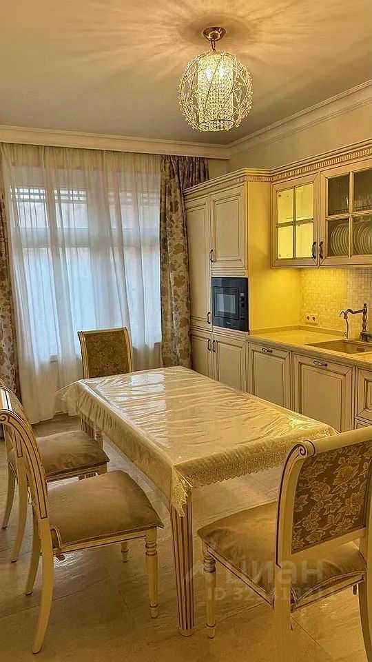 3-комнатная квартира, 82 м²