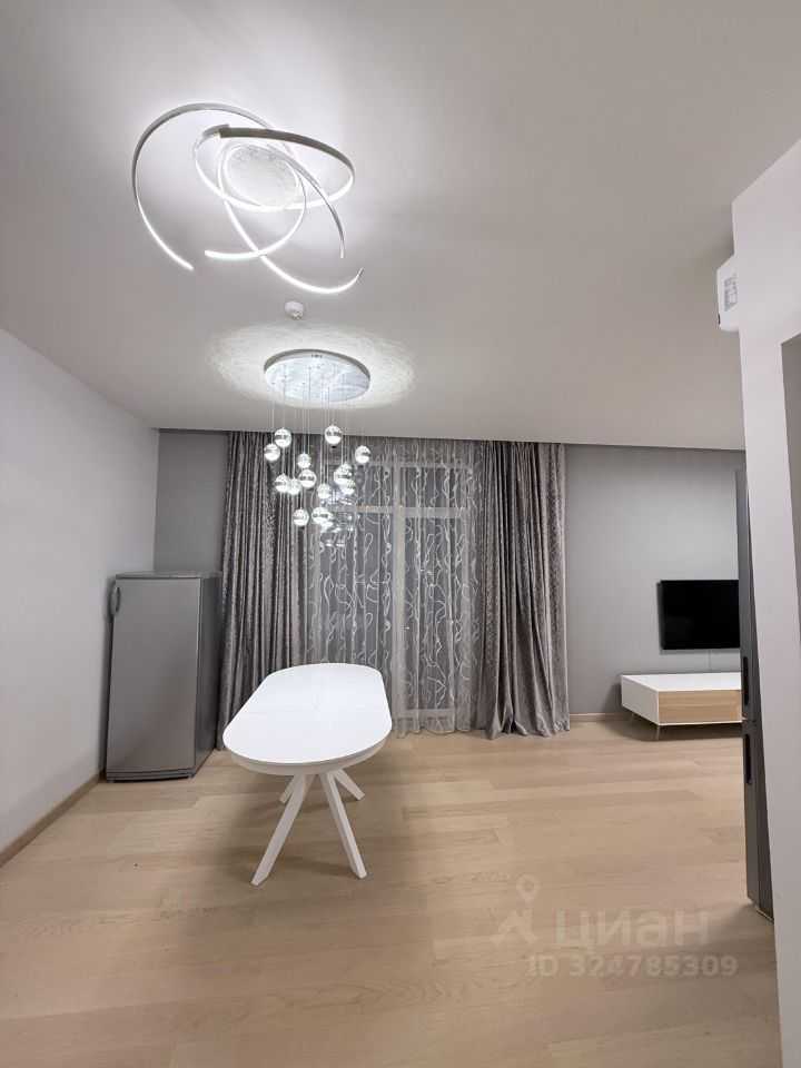 4-комнатная квартира, 97,4 м² — фотография 2