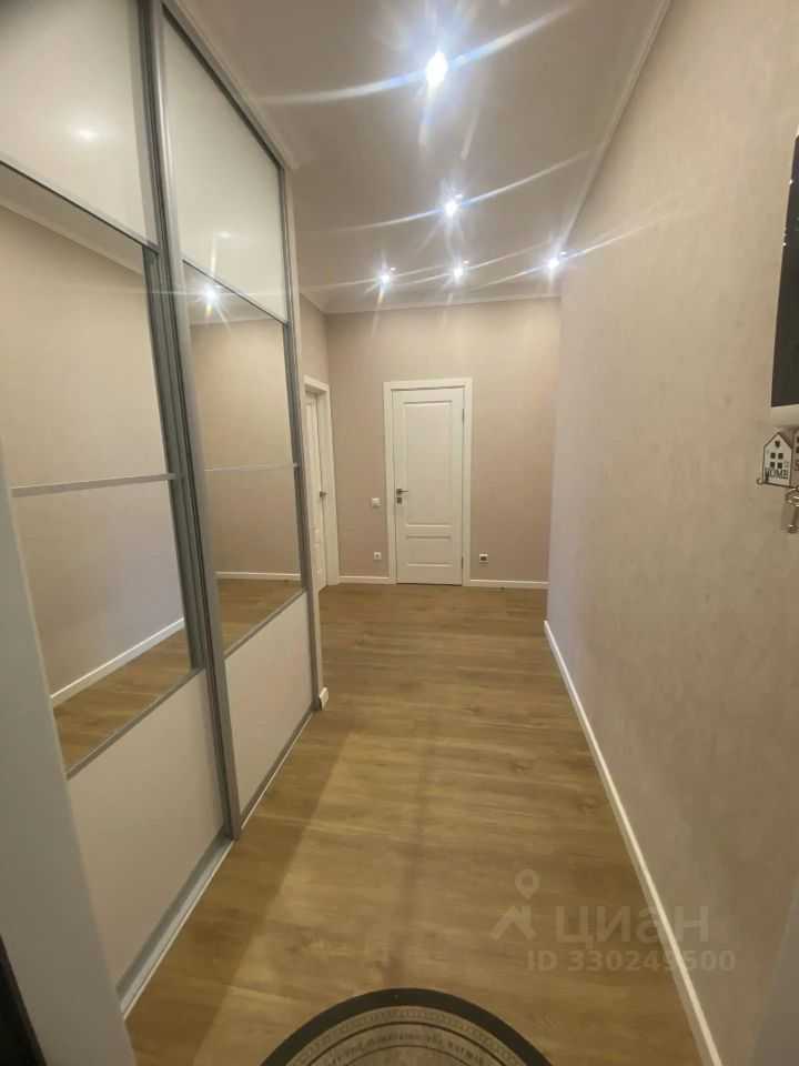 2-комнатная квартира, 62 м² — фотография 3